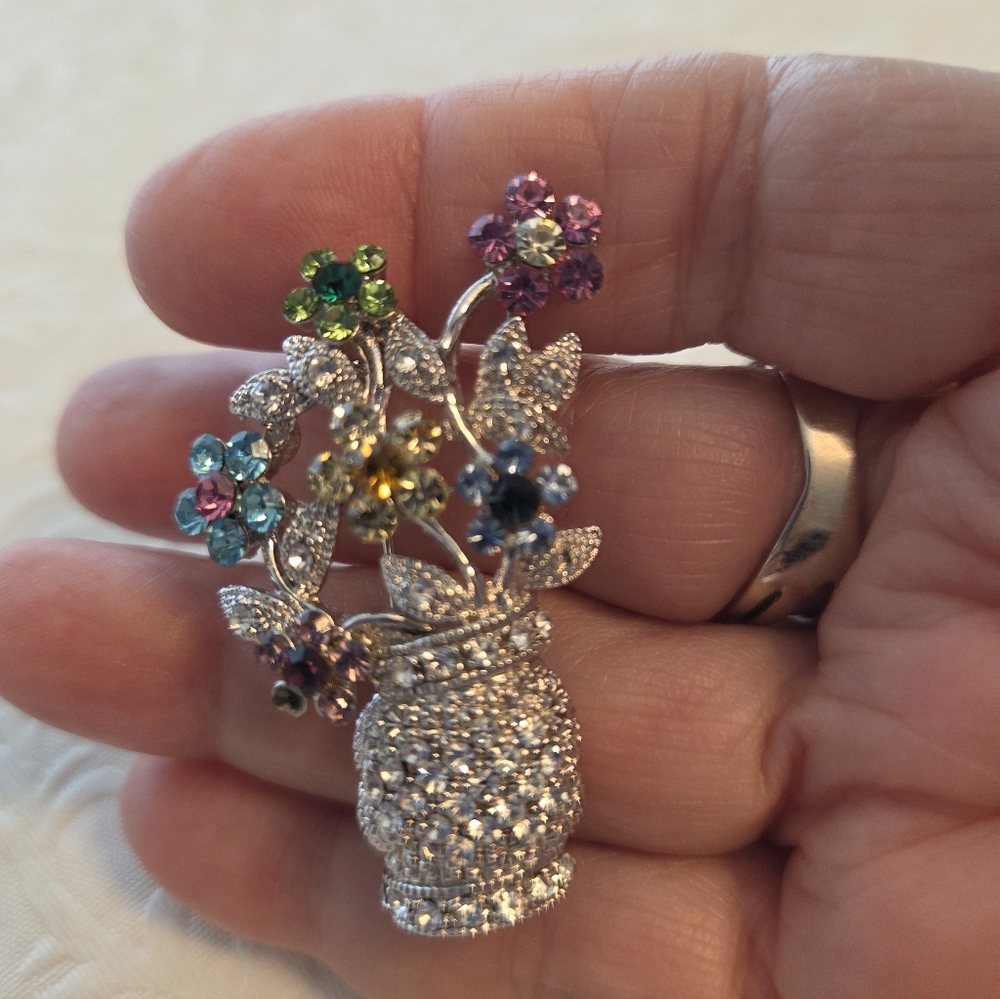 Floral Silver Brooch with Multicolor Stones Accents